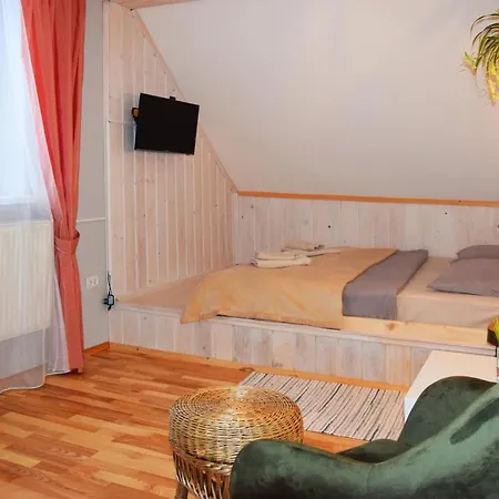 Anastasia Πανσιόν